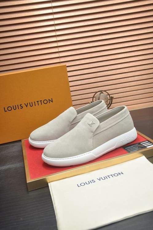 Picture of Louis Vuitton Shoes _SKULVsz38-44mnf070816180